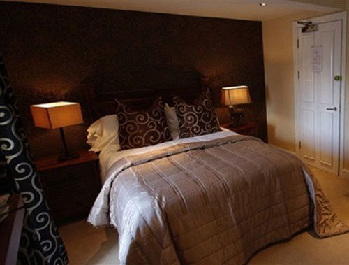 The Warwick Arms Hotel Chew Magna Kültér fotó