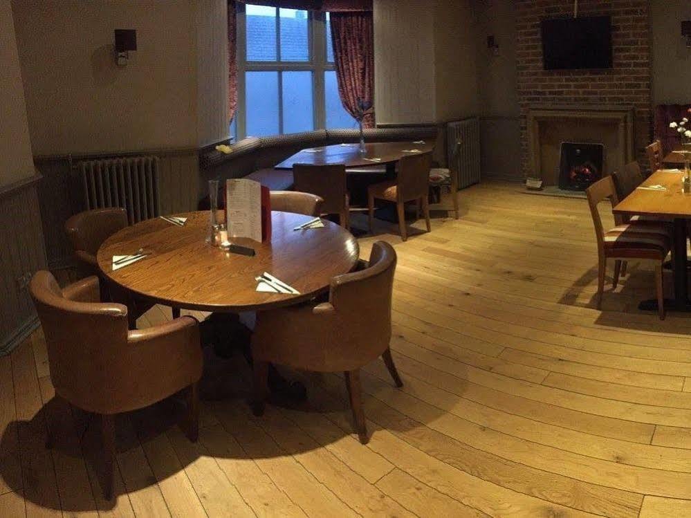The Warwick Arms Hotel Chew Magna Kültér fotó
